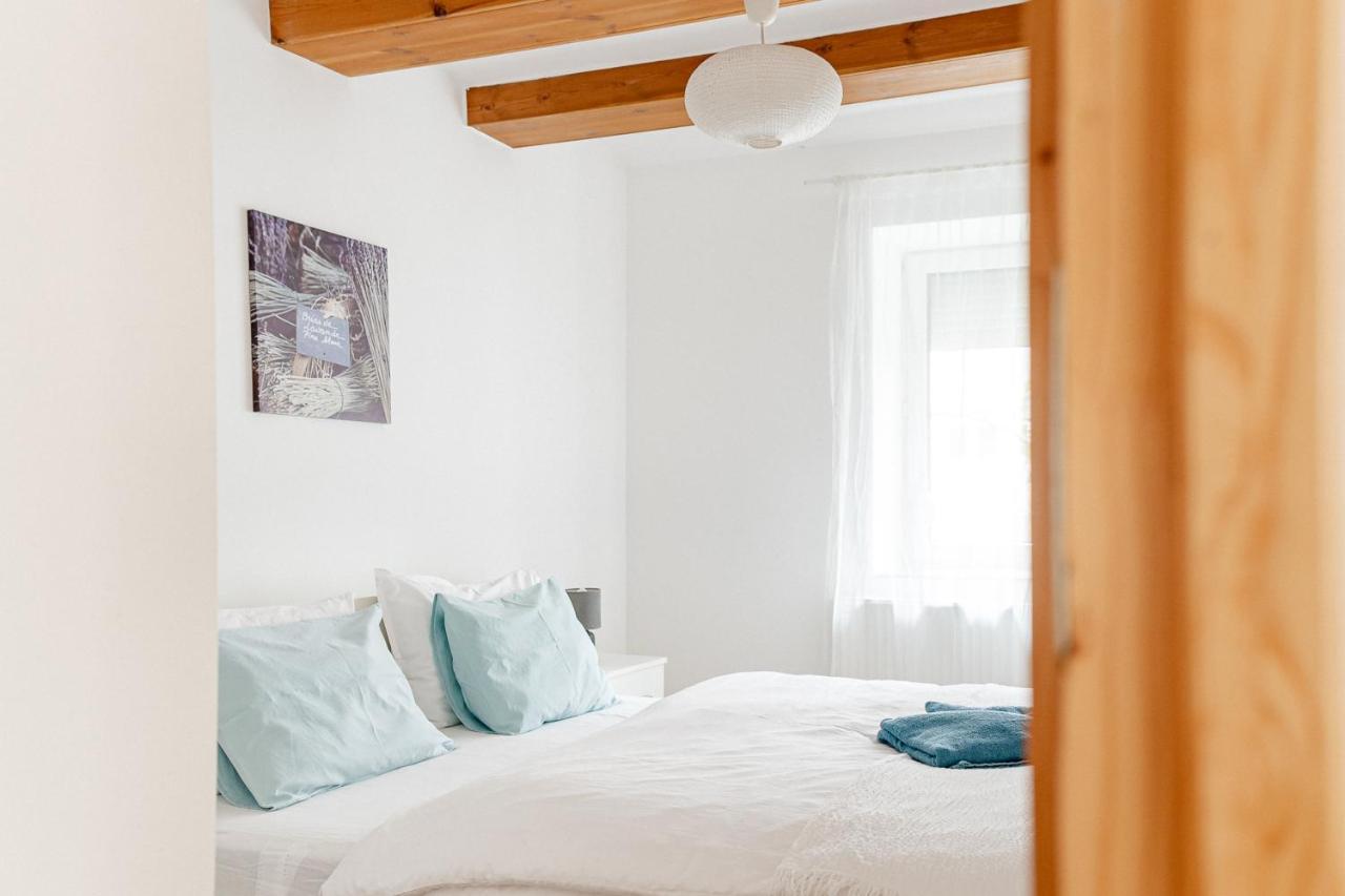 Levendula Apartmanhaz Бадачоньтомай Екстер'єр фото