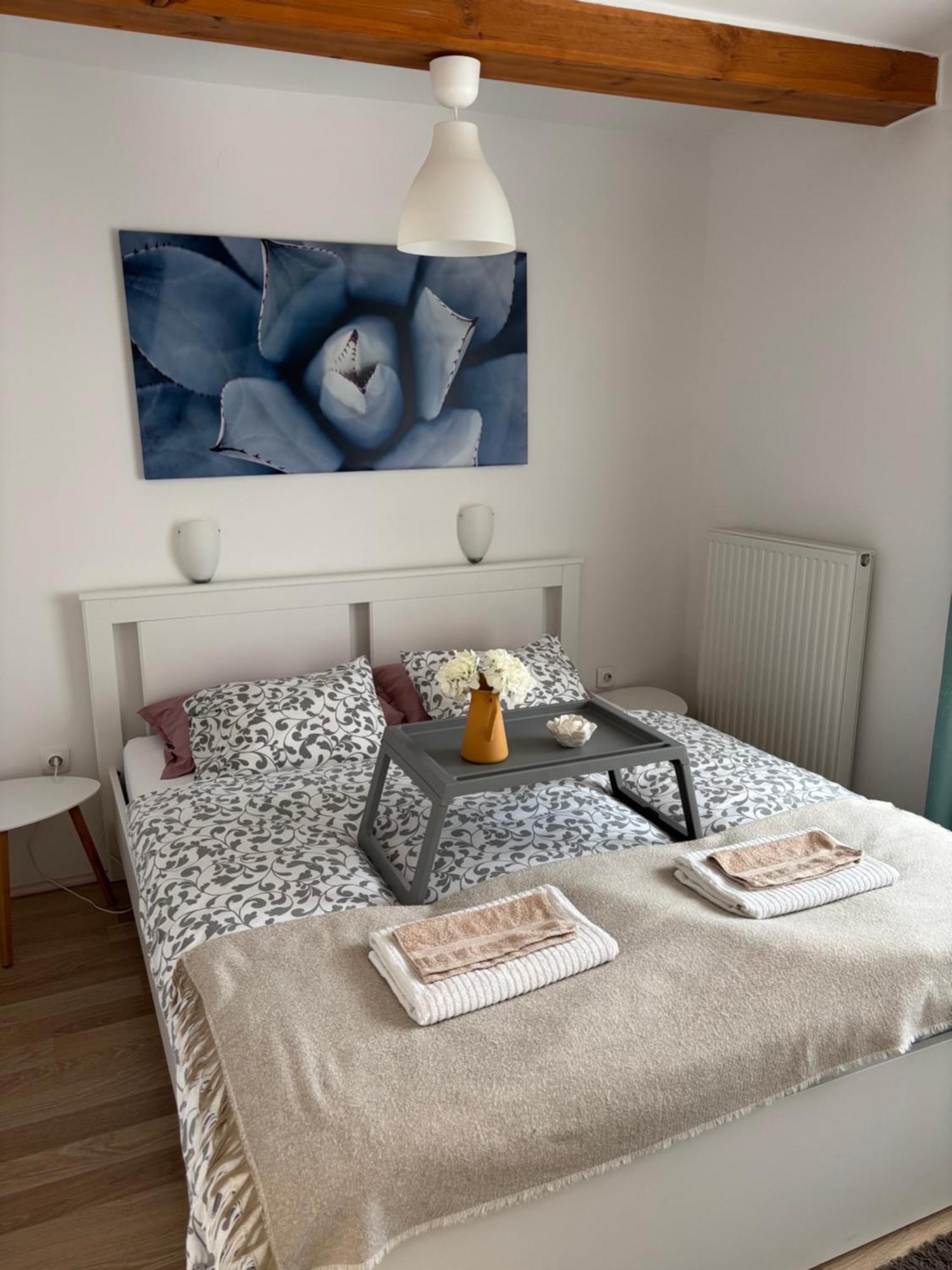 Levendula Apartmanhaz Бадачоньтомай Екстер'єр фото
